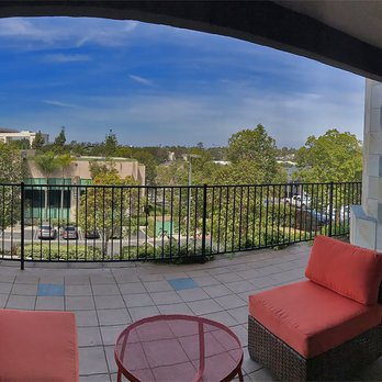 SmartSpace Vista - Shared Office Spaces Near Me - Vista, California