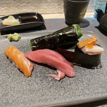 El Nido - Salmon, blue fin toro, monkfish liver, crispy salmon skin roll - American Near Me - Santa Fe, New Mexico