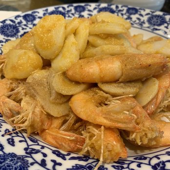 Wang Ji Restaurant Cafe - Prawns with salted egg yolk - Cantonese Near Me - Richmond, British Columbia Wang Ji Restaurant Cafe - Prawns with salted egg yolk - Cantonese Near Me - Richmond, British Columbia