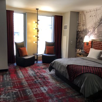 Bobby - Hotels Near Me - Nashville, Tennessee