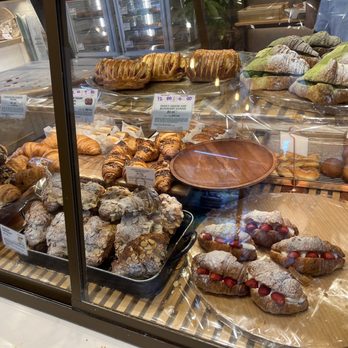 Tous Les Jours - Bakeries Near Me - Beaverton, Oregon