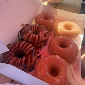 Lil Dunk’s Doughnuts - Chocolate , chocolate peanut butter, strawberry, and glazed - Donuts Near Me - Lowell, North Carolina Lil Dunk’s Doughnuts - Chocolate , chocolate peanut butter, strawberry, and glazed - Donuts Near Me - Lowell, North Carolina