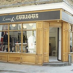 Luna & Curious - Photograph courtesy of http://www.lunaandcurious.com/