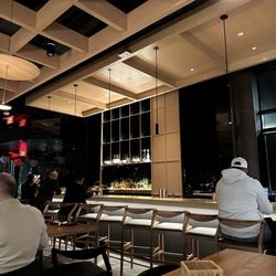Modan - Modan: bar area