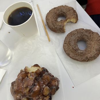 Peter Pan Donut & Pastry Shop - Bakeries Near Me - Brooklyn, New York Peter Pan Donut & Pastry Shop - Bakeries Near Me - Brooklyn, New York