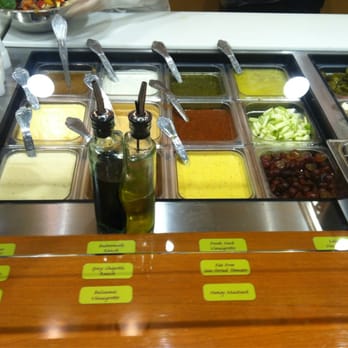 Salata - Step 3: Choose a dressing - Salad Near Me - Los Angeles, California