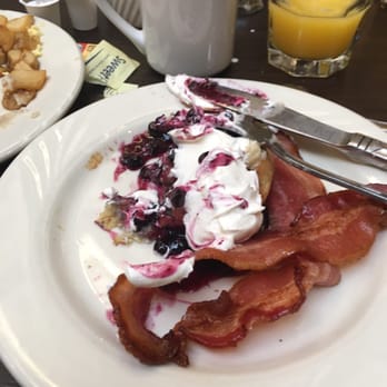 Gold Bison Grill - Mini waffle with blackberry syrup - American Near Me - Rapid City, South Dakota