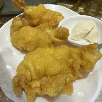 Jade Dynasty Seafood Restaurant - 32. Fried Shrimp Puff - Dim Sum Near Me - Honolulu, Hawaii