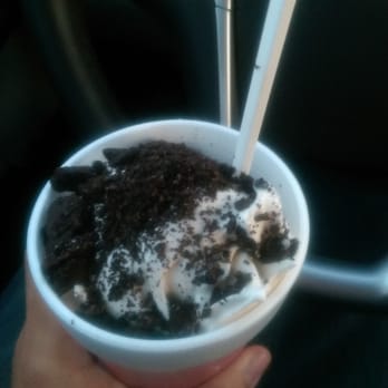Granny's Sweet Freeze Shoppe - Arctic Mix - Oreo! - Ice Cream & Frozen Yogurt Near Me - Des Moines, Iowa