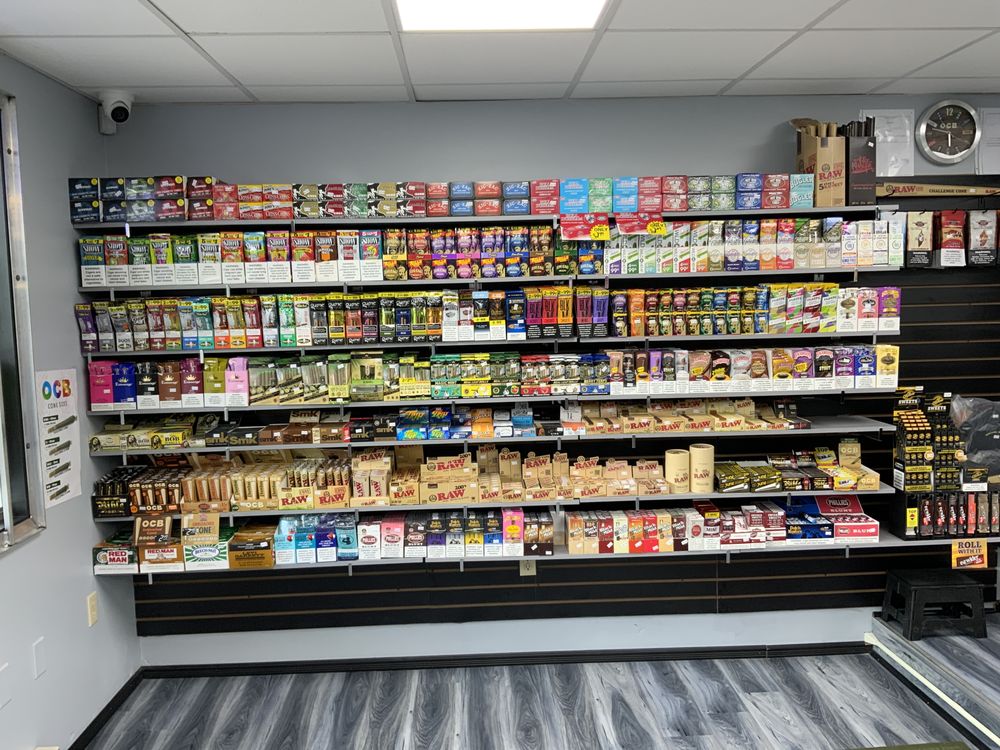 LENOX TOBACCO OUTLET Updated October 2024 13 Photos 5879 PA92