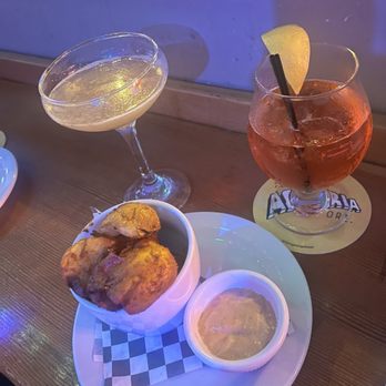 Latona Pub - Smashed potatoes - Pubs Near Me - Seattle, Washington