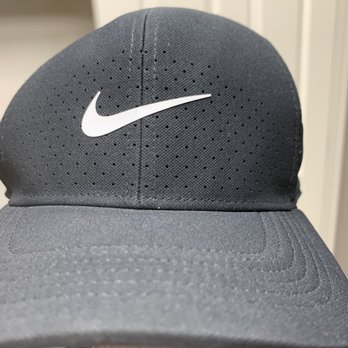 Lids - Glenbrook Square - Nike Cap - Hats Near Me - Fort Wayne, Indiana