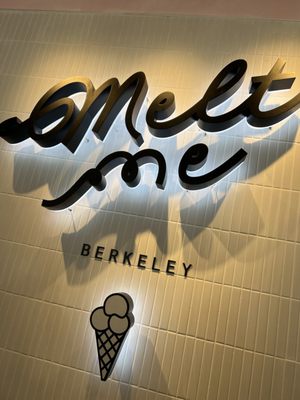Melt Me Creamery by null