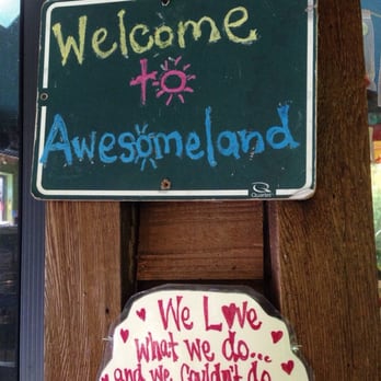 Friendly Falls - Great attitude sign! - Venues & Event Spaces Near Me - Sevierville, Tennessee Friendly Falls - Great attitude sign! - Venues & Event Spaces Near Me - Sevierville, Tennessee