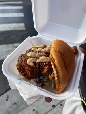 Dave's Hot Chicken by null