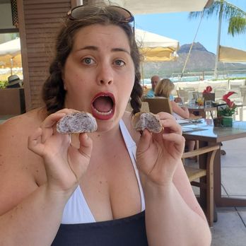 House Without A Key - Purple bread as a starter.... OMG moment - Seafood Near Me - Honolulu, Hawaii