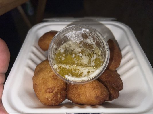 Jimmy Pearls by null