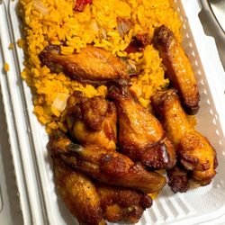 Hong Kong House - Pork fried rice with chicken wings