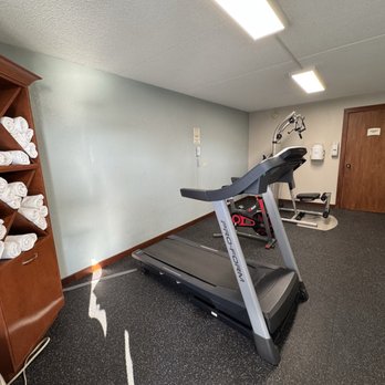 Quality Inn - Hotels Near Me - Dandridge, Tennessee