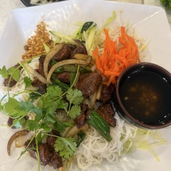 Pho Ba Co - Stir-fried garlic beef tenderloin vermicelli--delish! - Vietnamese Near Me - Irvine, California Pho Ba Co - Stir-fried garlic beef tenderloin vermicelli--delish! - Vietnamese Near Me - Irvine, California