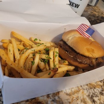 The Rolling Stoves - PB&B burger with garlic fries - Burgers Near Me - Farmington, Michigan The Rolling Stoves - PB&B burger with garlic fries - Burgers Near Me - Farmington, Michigan