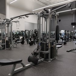 American Family Fitness Colonial Heights - Weight Room