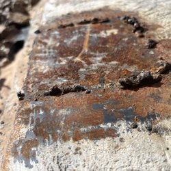 JRM Construction - Poorly welded columns.