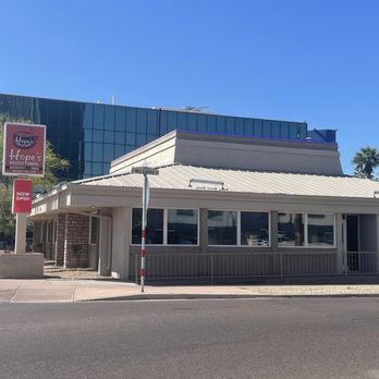 Hope’s Brunch House - Outside - Coffee & Tea Near Me - Phoenix, Arizona