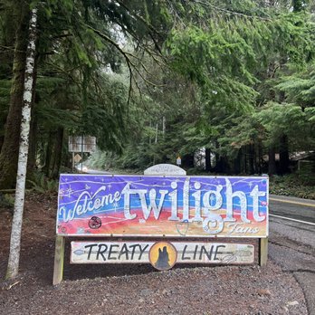 Three Rivers Resort Restaurant - Sign - American Near Me - La Push, Washington