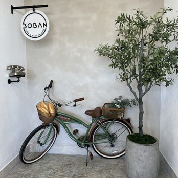 Boban - Cute interior - Vietnamese Near Me - Cypress, California Boban - Cute interior - Vietnamese Near Me - Cypress, California
