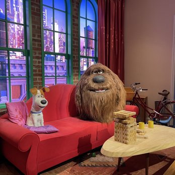 Universal Studios Hollywood - Pets - Amusement Parks Near Me - Universal City, California Universal Studios Hollywood - Pets - Amusement Parks Near Me - Universal City, California