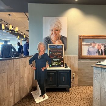 Paula Deen's Family Kitchen - American Near Me - Myrtle Beach, South Carolina Paula Deen's Family Kitchen - American Near Me - Myrtle Beach, South Carolina