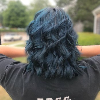 Looks Unlimited - Hair Salons Near Me - Wareham, Massachusetts