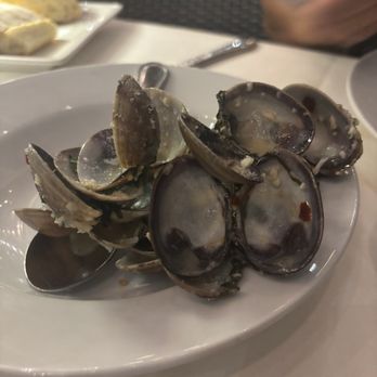 Ristorante Allegria - linguini con vongole - Italian Near Me - Napa, California Ristorante Allegria - linguini con vongole - Italian Near Me - Napa, California