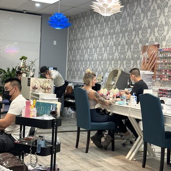 Gloss Nails Studio - Gloss nails salon - Nail Salons Near Me - Santa Clarita, California