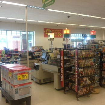 Shaw's - Grocery Near Me - Whitinsville, Massachusetts