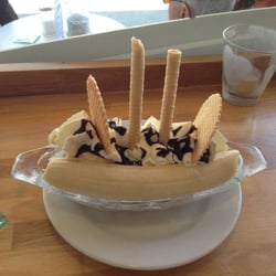 Eiscafé Moin Moin - Banana Split