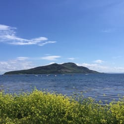 Glenisle Bistro - The view from the beer garden out to the Holy Isle