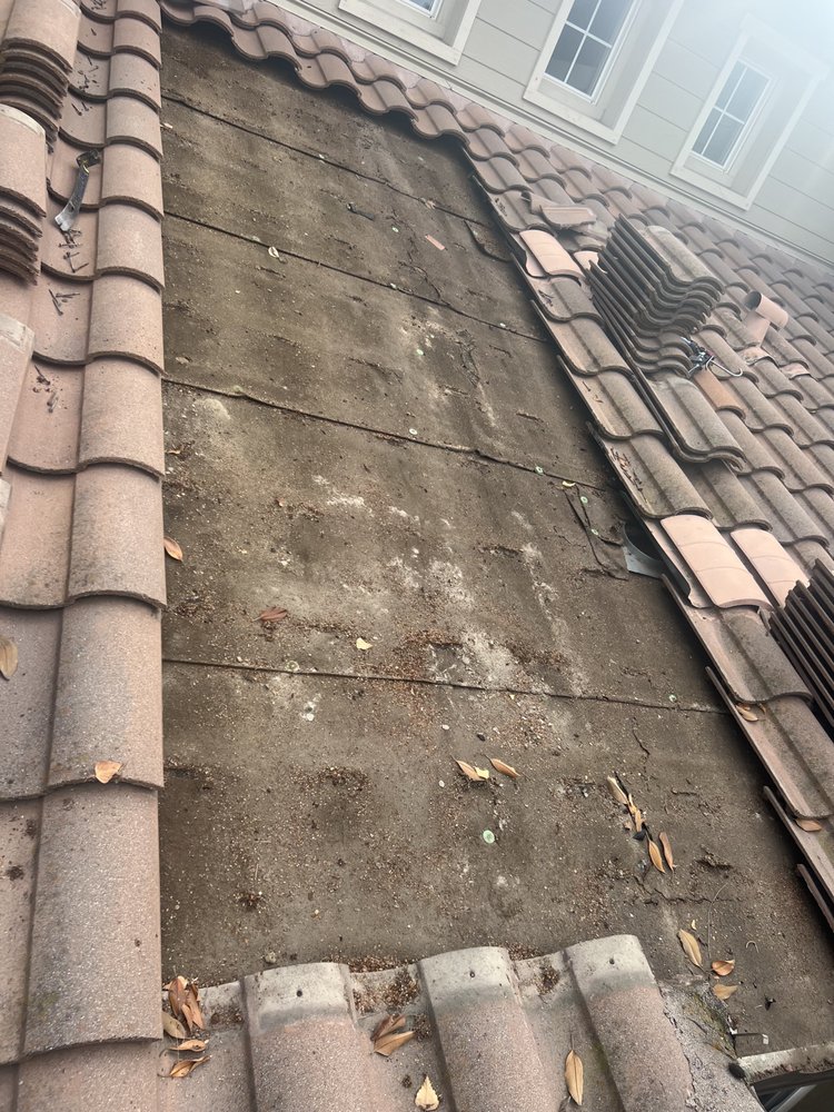 Slide of Angels Roofing