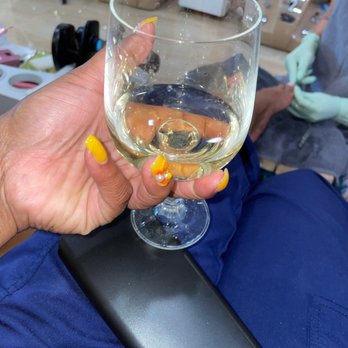 Lashes Nails & Spa - Complimentary drinks and yessss I tip! - Eyelash Service Near Me - Venice, Florida
