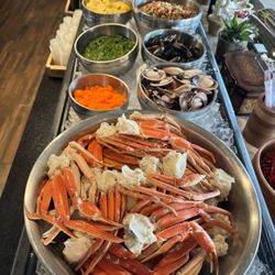 94th Aero Squadron Restaurant & Events - WEEKEND CHAMPAGNE BRUNCH BUFFET