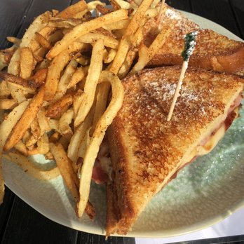Garden Cafe - Monte Cristo - Breakfast & Brunch Near Me - Dallas, Texas