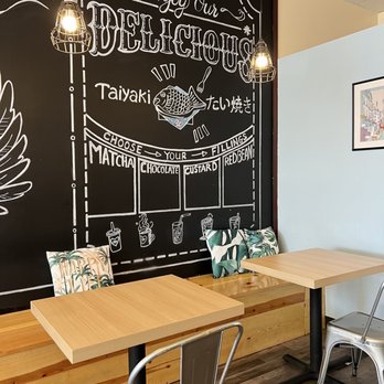 Itea Boba & Dessert - a chalkboard wall in a restaurant - Desserts Near Me - Las Vegas, Nevada Itea Boba & Dessert - a chalkboard wall in a restaurant - Desserts Near Me - Las Vegas, Nevada