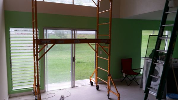 Wozny Construction Logo