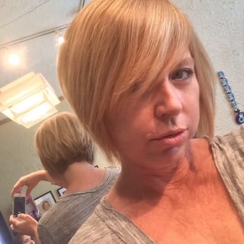 Debbie Naser - Hair Stylists Near Me - Dallas, Texas