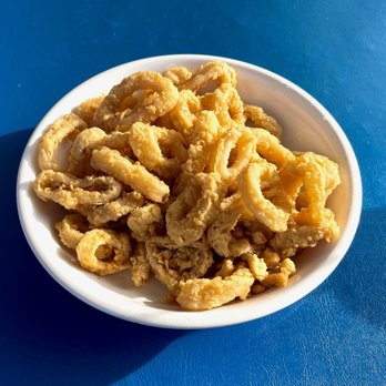 Pressley's At the Marina - Fried Calamari - Seafood Near Me - Edisto Island, South Carolina