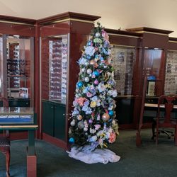 Teagle Optometry - Merry Christmas ....Its June .