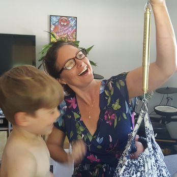 Birthing Blyss - She involves the whole fam in home visits - Midwives Near Me Birthing Blyss - She involves the whole fam in home visits - Midwives Near Me