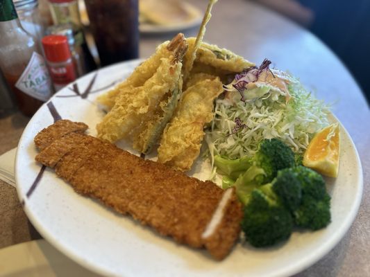 Gardena Bowl Coffee Shop by null