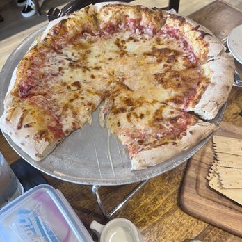 Basil Pizza & Wine Bar - Cheese pizza - Pizza Near Me - Perrysburg, Ohio Basil Pizza & Wine Bar - Cheese pizza - Pizza Near Me - Perrysburg, Ohio